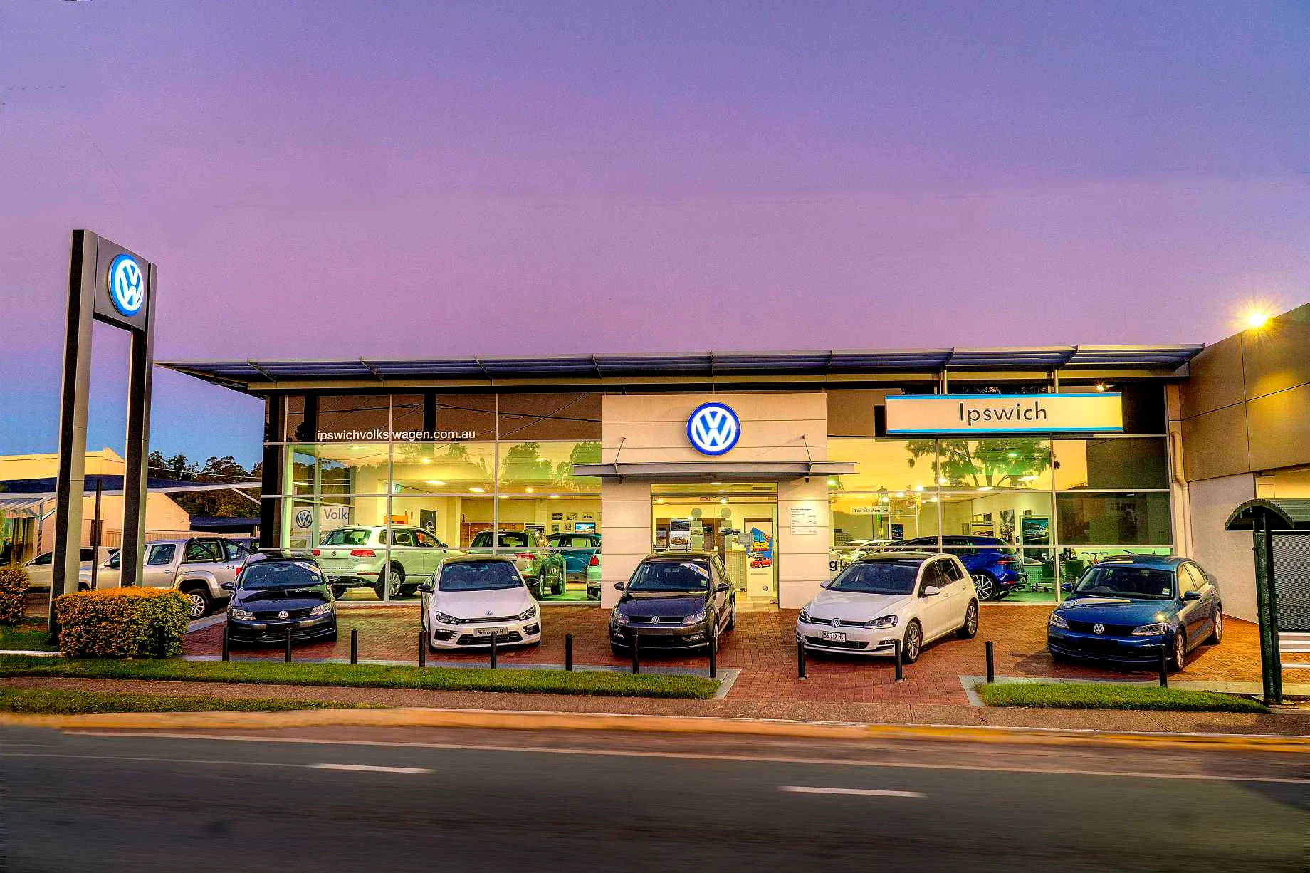 IPSWICH VOLKSWAGEN hero image