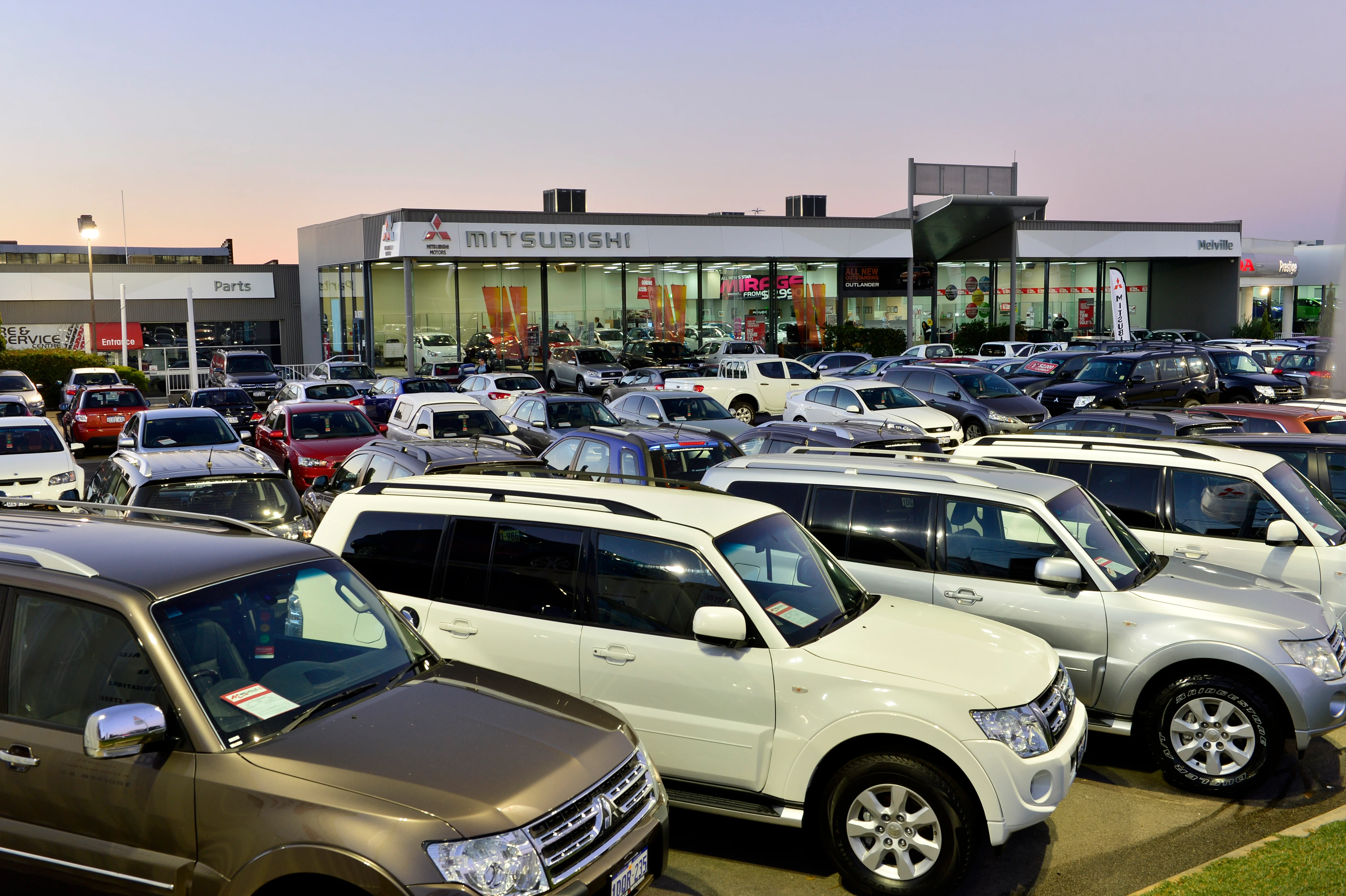 Melville Mitsubishi used hero image