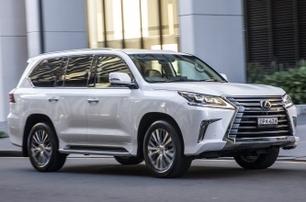 Lexus LX450D