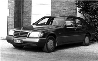 Mercedes-Benz 400