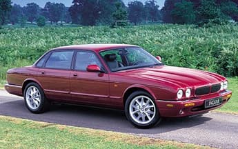 Jaguar XJ8