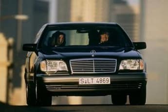 Mercedes-Benz S600