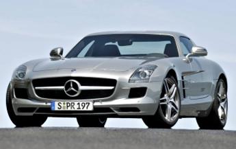 Explore the 2010 Mercedes-Benz SLS-Class Range