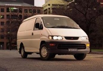 Mitsubishi Express
