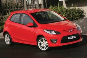 Explore the 2007 Mazda 2 Range