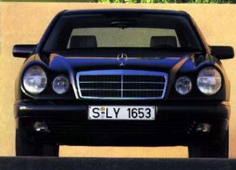 Mercedes-Benz E320