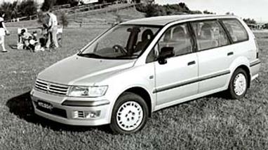 Mitsubishi Nimbus 1999