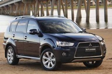 Complete guide to Mitsubishi Outlander 2010
