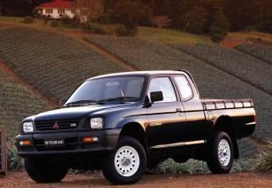 Mitsubishi Triton 2001