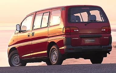 Mitsubishi Starwagon 2001
