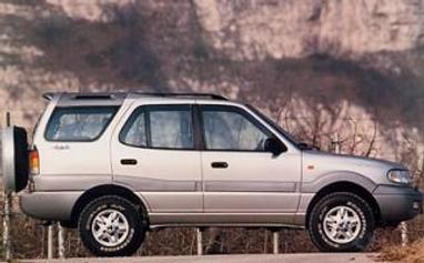 Tata Safari 2001