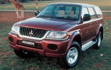 Complete guide to Mitsubishi Challenger 2001