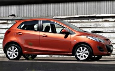 Complete guide to Mazda 2 2011