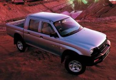 Mitsubishi Triton 2002