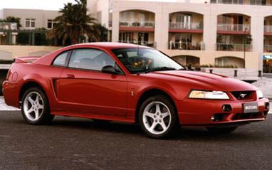 Ford Mustang 2002