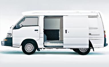 Mitsubishi Express 2012