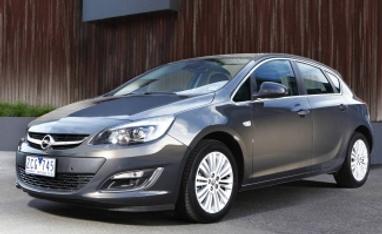 Opel Astra 2013