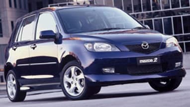 Complete guide to Mazda 2 2004