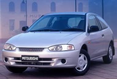 Mitsubishi Mirage 2004