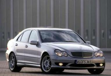 Mercedes-Benz C32 2004