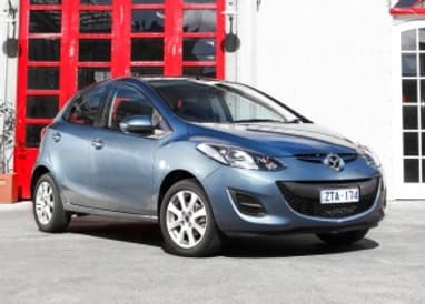 Complete guide to Mazda 2 2014