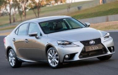 Lexus IS300H 2014