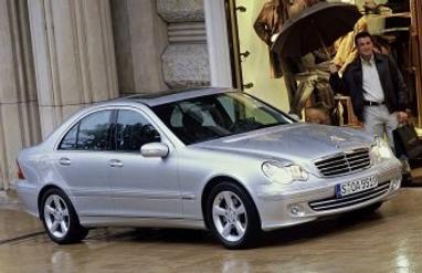 Mercedes-Benz C240 2005