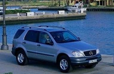 Mercedes-Benz M-Class 2005