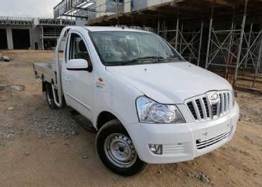 Mahindra Genio 2015