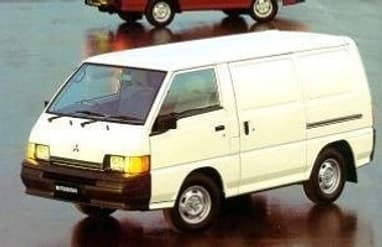 Mitsubishi Express 2007
