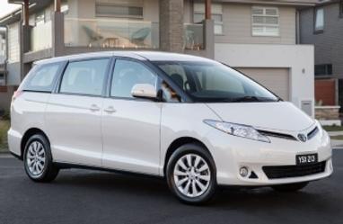 Toyota Tarago 2017