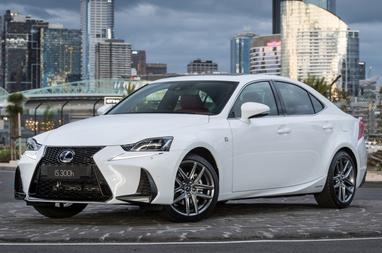 Lexus IS300H 2019