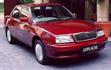 Daihatsu Applause 1999