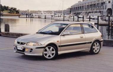 Proton Satria 2002