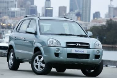 Complete guide to Hyundai Tucson 2005