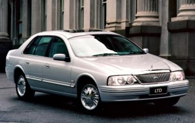 Ford LTD 2000