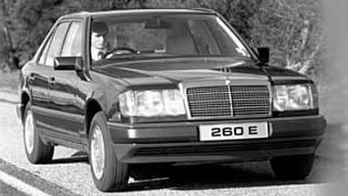 Mercedes-Benz 260 1989