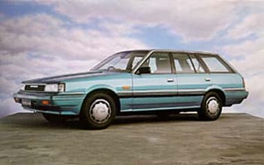 Nissan Pintara 1990