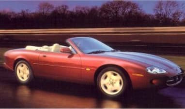 Jaguar XK8 2000