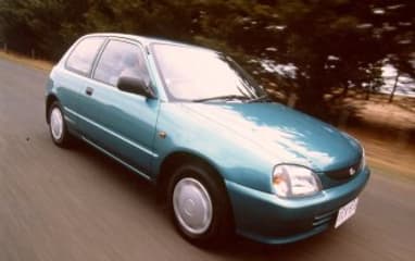 Daihatsu Charade 2000