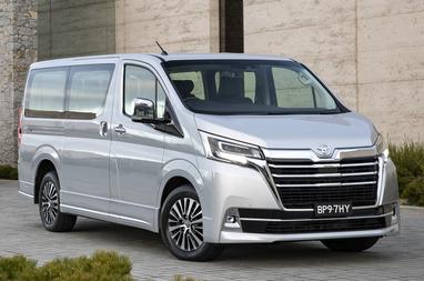 Toyota Granvia 2021