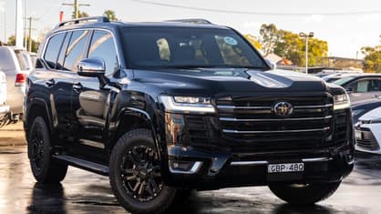 Toyota Land Cruiser Lc300 Gr-S (4X4) 2021 Price & Specs | CarsGuide