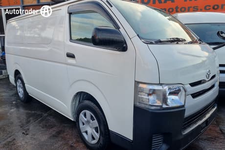 2017 Toyota HiAce Lwb Trh201R My16