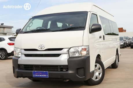 White 2017 Toyota HiAce Bus Commuter (12 Seats)