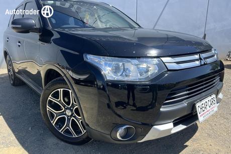 Black 2014 Mitsubishi Outlander Wagon Aspire (4X4)