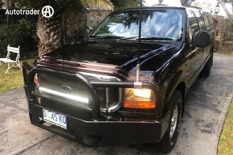 Black 2005 Ford F250 Super Cab Pickup Xlt