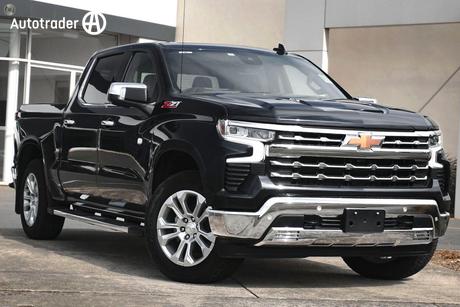 Grey 2024 Chevrolet Silverado Crew Cab Pickup 1500 Ltz Premium