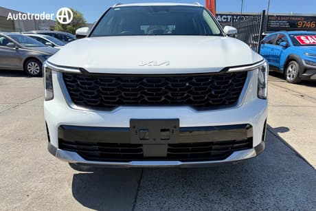 White 2024 Kia Sorento Wagon Sport 7 Seat