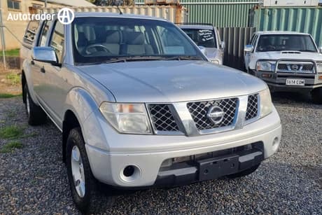 2006 Nissan Navara Dual Cab Pick-up St-X (4X4)