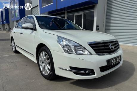 White 2010 Nissan Maxima Sedan 350 Ti
